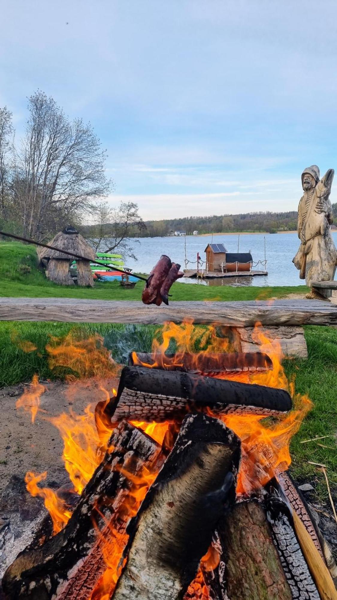 Wichrowe Wzgorze Chmielno Hotel Kültér fotó