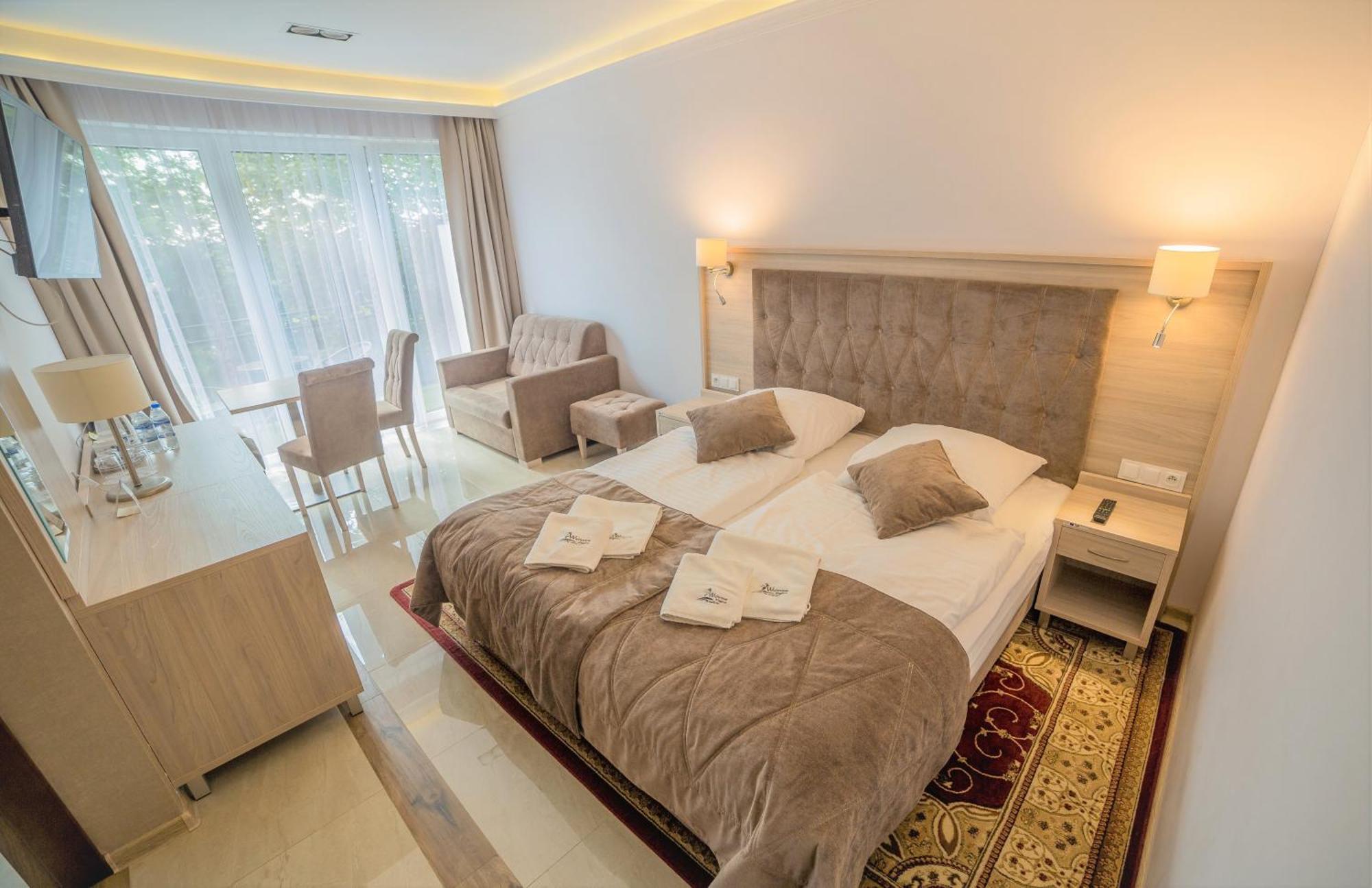 Wichrowe Wzgorze Chmielno Hotel Kültér fotó