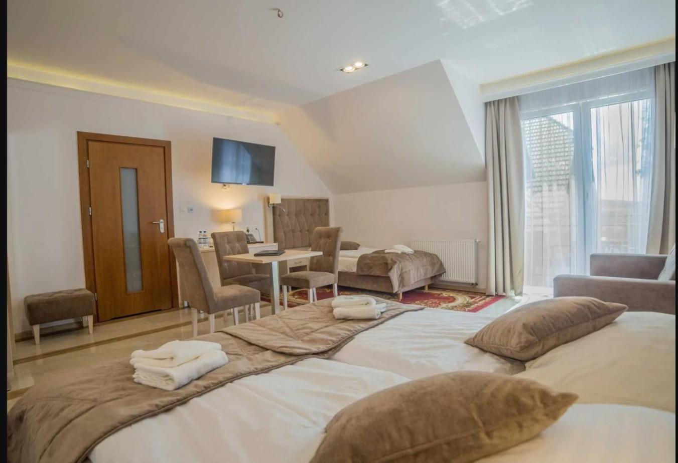 Wichrowe Wzgorze Chmielno Hotel Kültér fotó